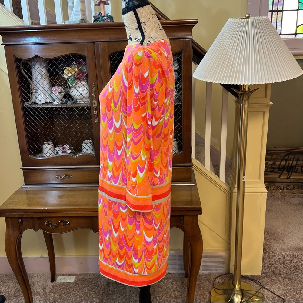 ❤️Trina Turk NWT Multi-Colored Boatneck Dress.  Size 8. - Picture 3 of 7